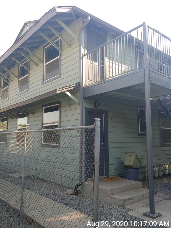 Building Photo - 2567 S Rowell Ave