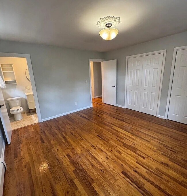 Building Photo - 1038 Kingsland Ln