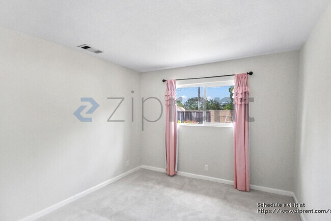 Building Photo - 8367 Cavalier Ln