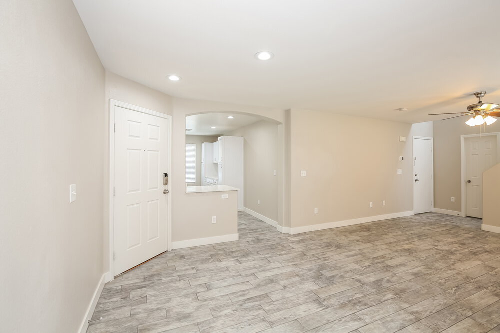Building Photo - 9466 Havasu Canyon Ave