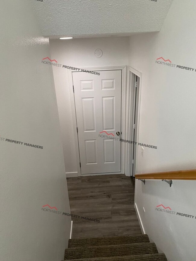 Building Photo - STATUS: AVAILABLE | R256 | $2500