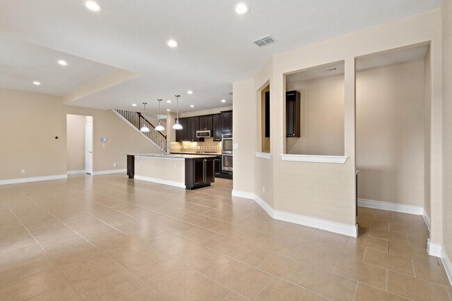 Building Photo - 3502 Roadstead Way