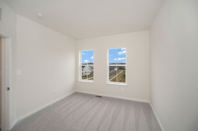 Building Photo - Close to everything!  Skyline at Embrey Mill!  Brand New Live and Work Townhomes.