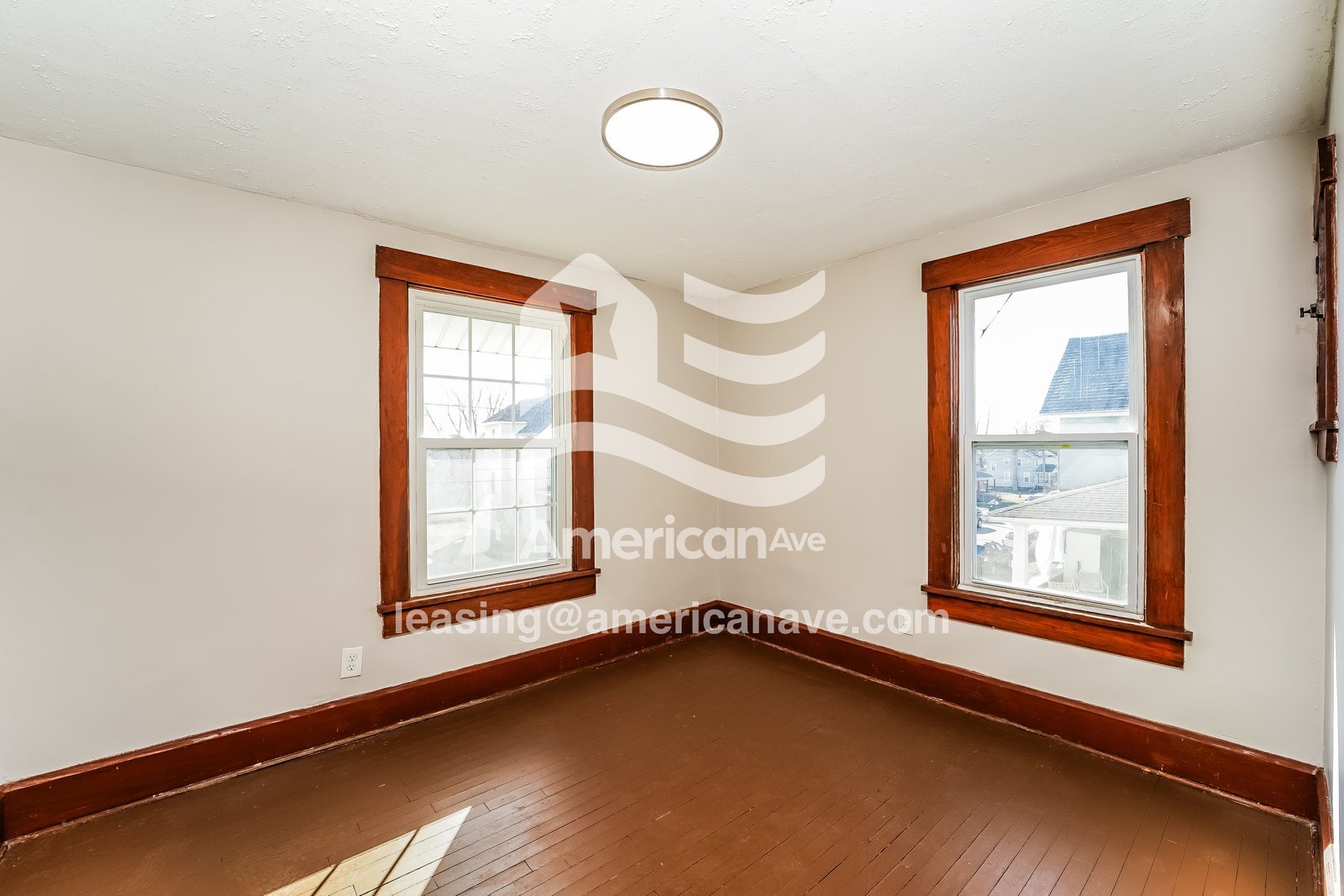 Building Photo - 913 Bedford Ave SW