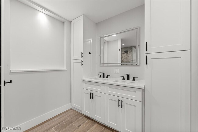 Building Photo - 1890 Bald Eagle Dr