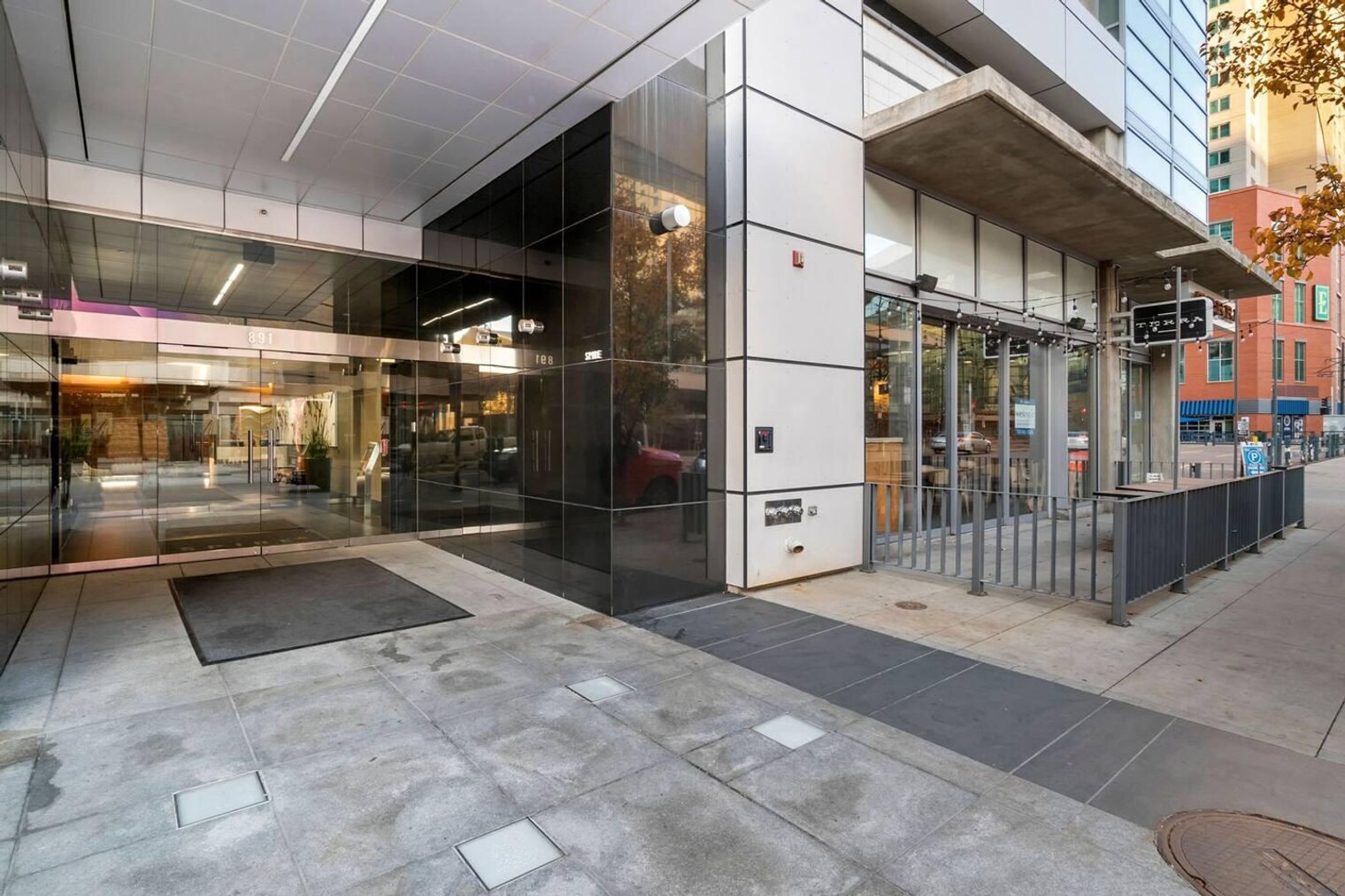 Building Photo - 801 15th St