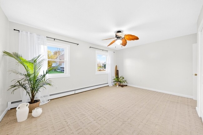 Building Photo - 82 Camelot Dr