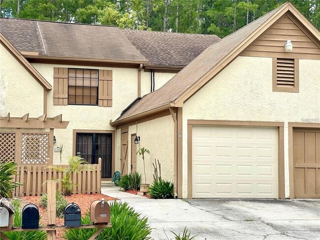 Primary Photo - 4006 Huxford Ct