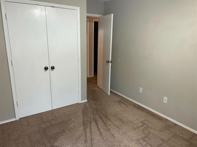 Building Photo - 5708 Giddyup Ln