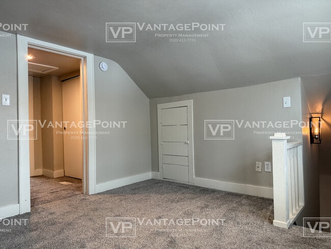 Building Photo - 1342 12th Ave