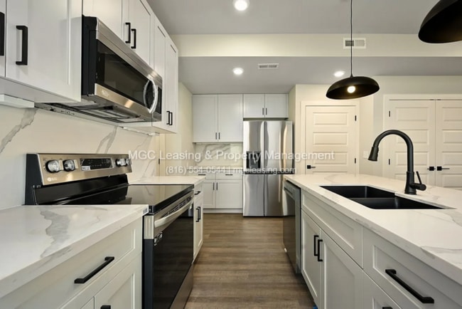 Building Photo - Oak Ridge Falls – Modern Living in Raymore + NOVEMBER RENT FREE!!