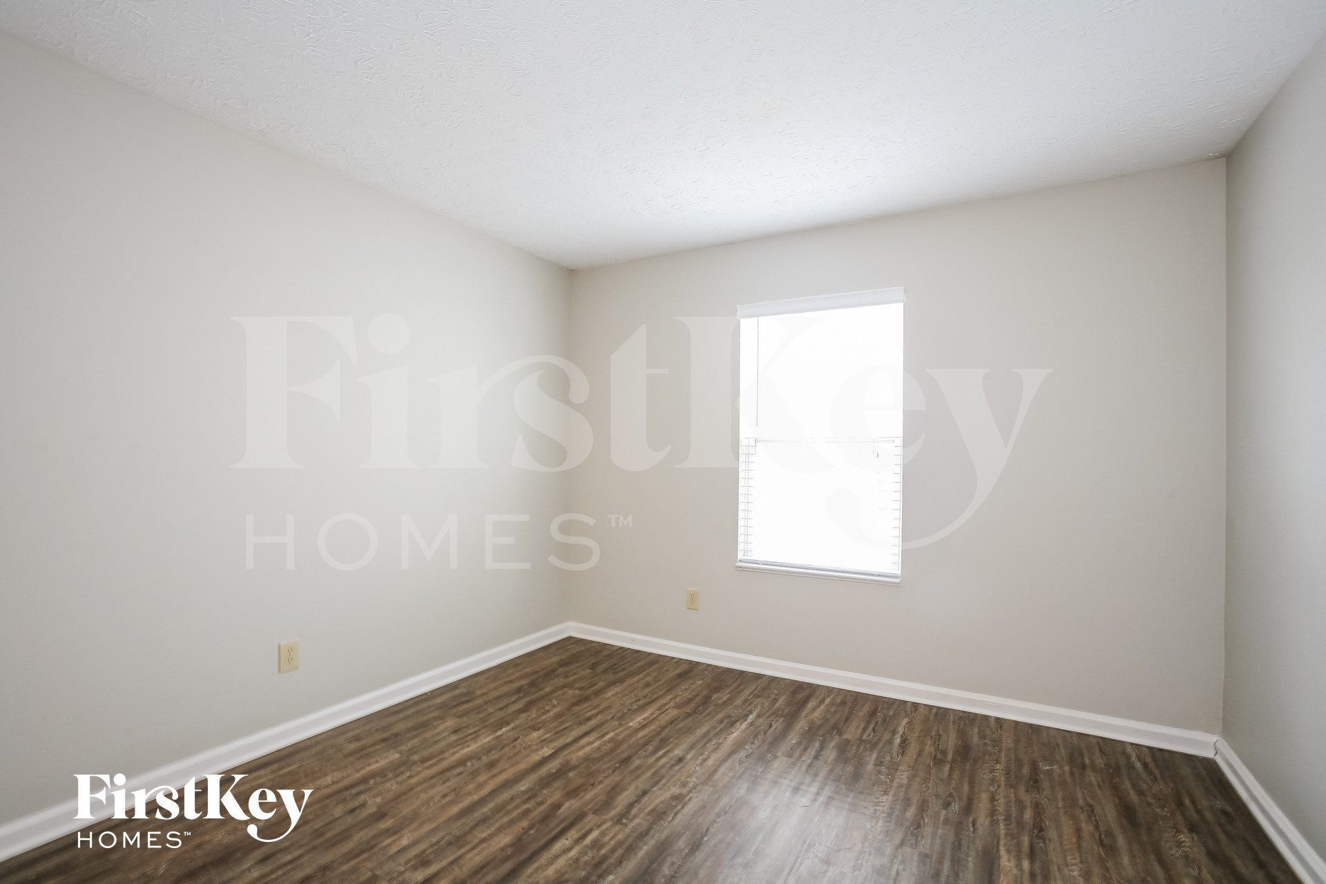 Building Photo - 6046 Lake Freeman Dr