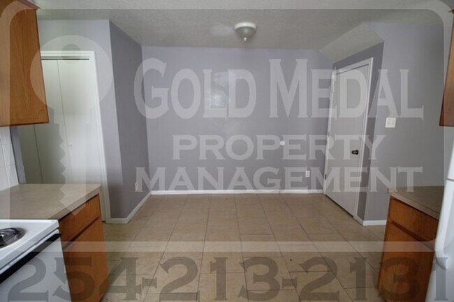 Building Photo - 3409 Atkinson Ave