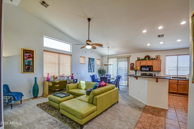 Building Photo - 3928 E Minton St