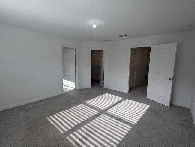 Building Photo - 4351 Pond Lily Ln