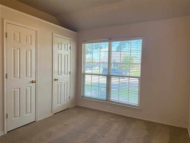 Building Photo - 1435 Kingsley Dr