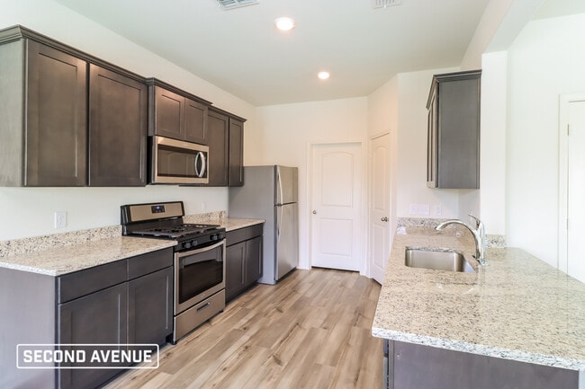Building Photo - 13803 Roosevelt Arch Dr
