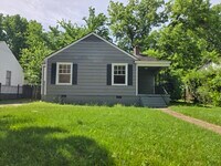 Building Photo - 3703 Fairoaks Ave