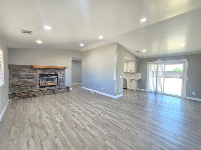 Building Photo - Fully Renovated 3 Bedroom & 2 bathroom Home with Huge Backyard – California City!