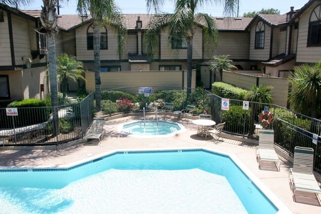 Primary Photo - Judson Terrace Townhomes