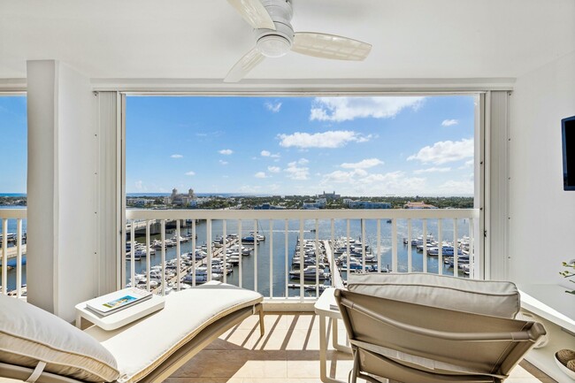Building Photo - 400 N Flagler Dr