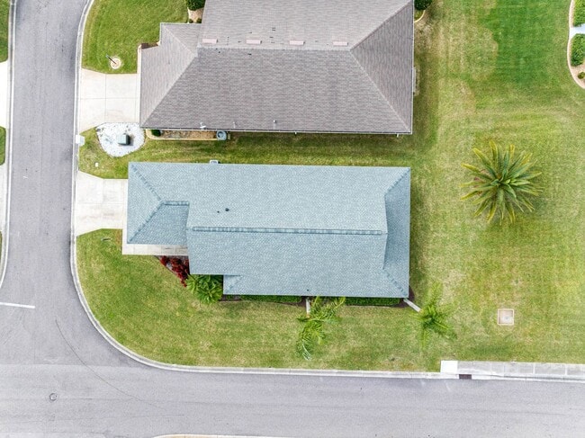 Building Photo - 3063 Westmoreland Dr