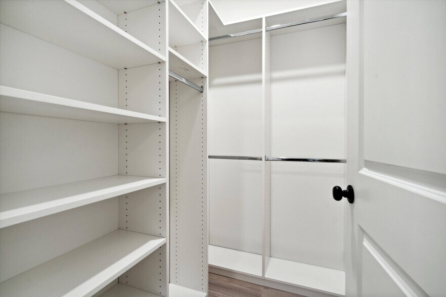 Building Photo - 1338 N 15th St