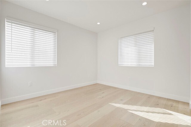 Building Photo - 13325 Strathern St