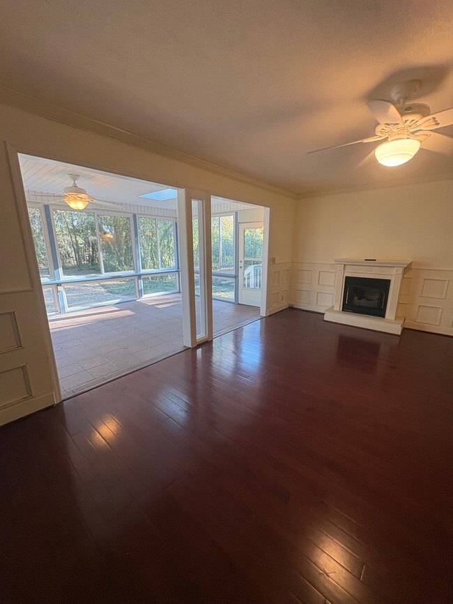 Building Photo - 120 River Ridge Rd