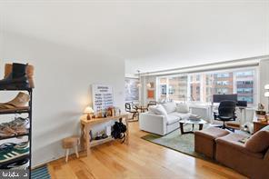 Building Photo - 1545 18th St NW