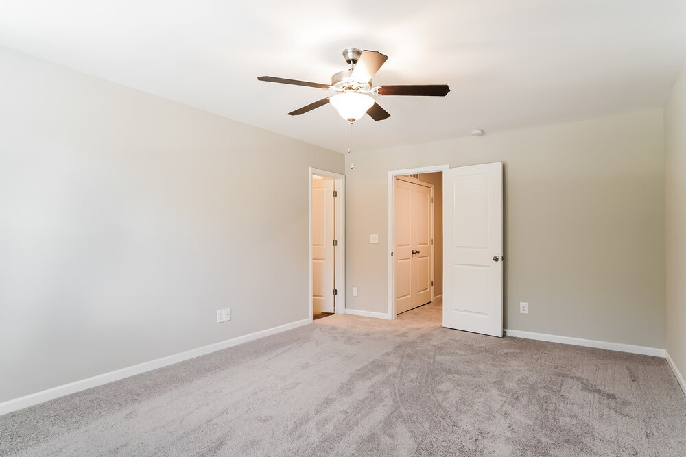 Building Photo - 536 Landing View Dr