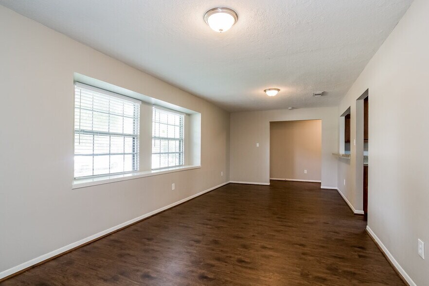 Building Photo - 1817 New Orleans St