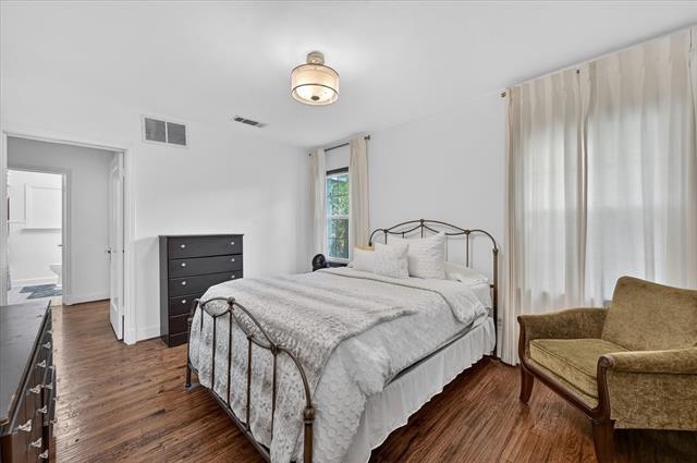 Building Photo - 304 Appian Way