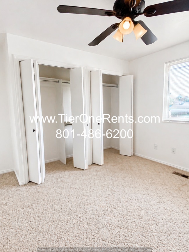 Building Photo - NO DEPOSIT option available for qualified renters through Obligo.