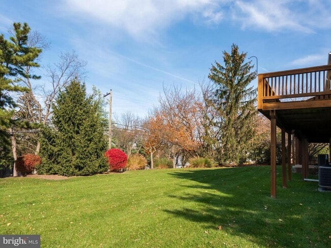 Building Photo - 109 Driftwood Ln