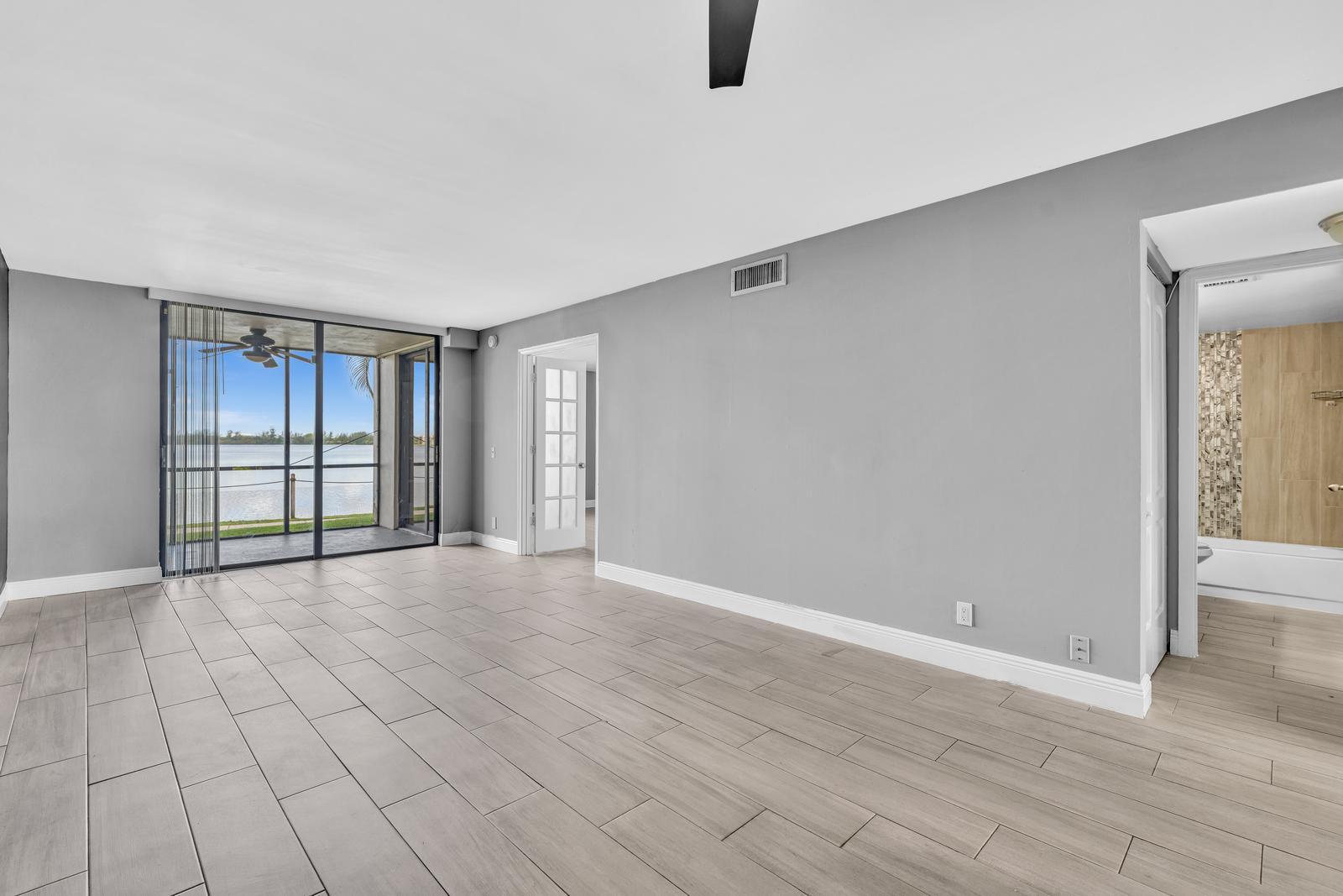 Building Photo - 109 Lake Emerald Dr