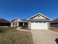 Building Photo - 2850 Foxcroft Cir