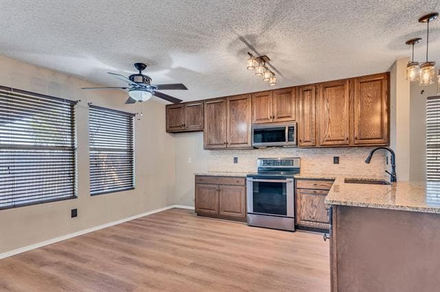 Building Photo - 2124 Blanco Ln