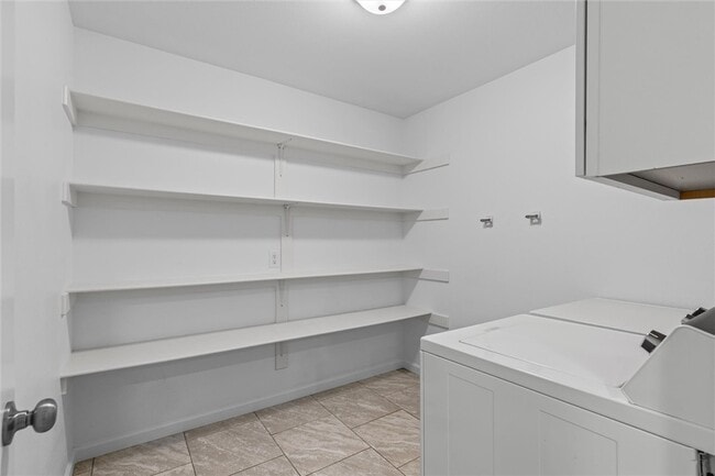 Building Photo - 3209 Oglethorpe St