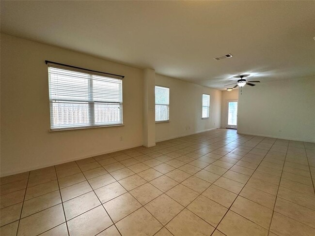 Building Photo - 1453 Treeta Trail