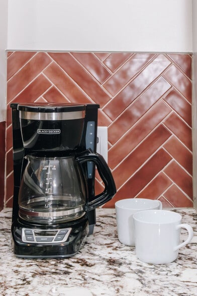 Building Photo - 1624 Walnut St