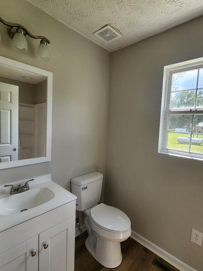 Building Photo - 5444 Rockfish Rd