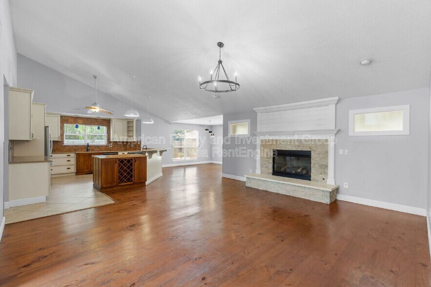 Building Photo - 101 Hands Cove Ln