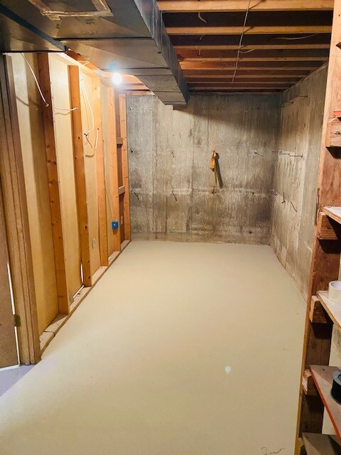 Building Photo - 977 Donna Dr