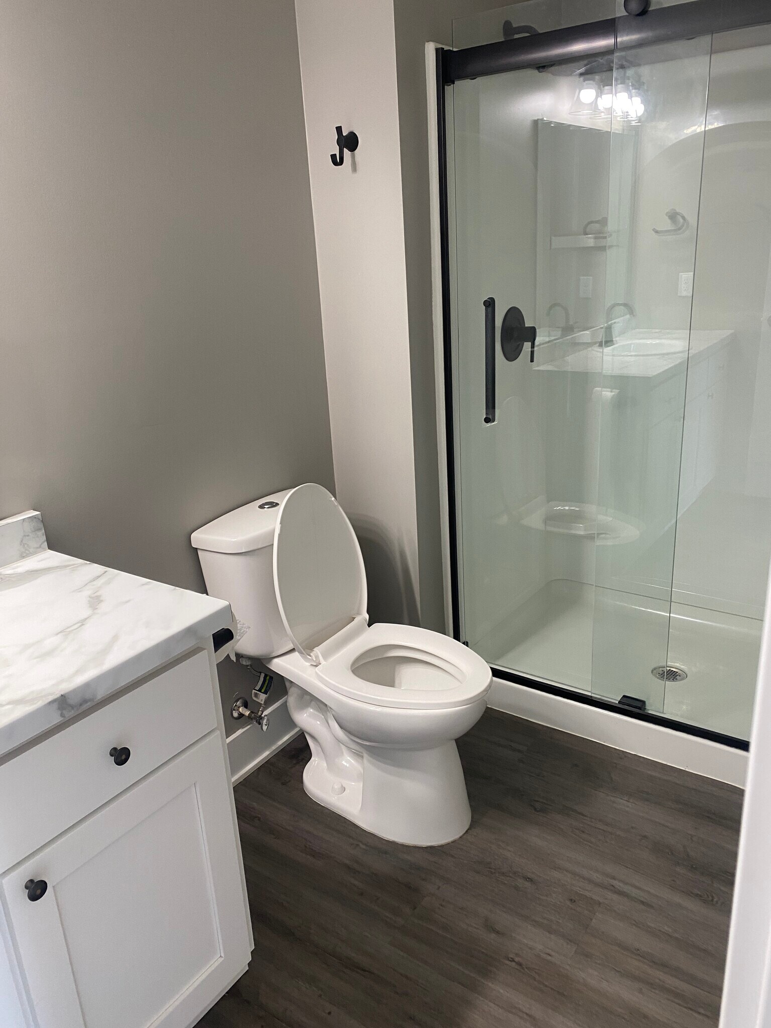 Building Photo - 2005 Franklin St