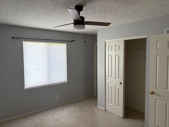 Building Photo - 17516 Gertrude Cir