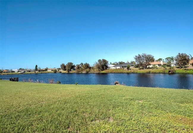 Building Photo - 7379 Snow Dr