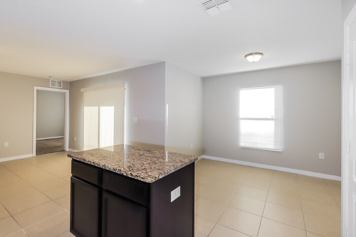 Building Photo - 1113 Brenton Leaf Dr