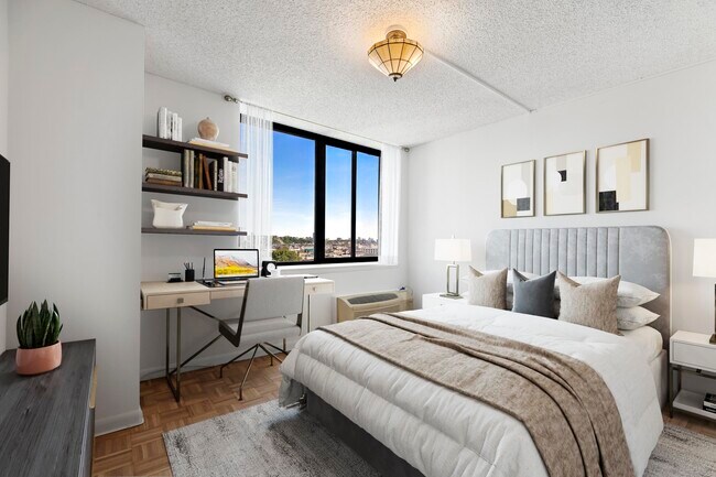 Building Photo - 551 Observer Hwy