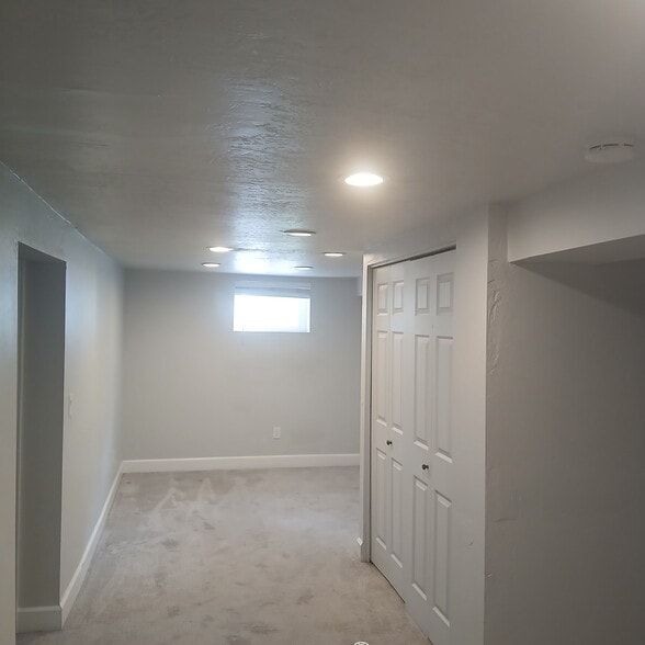 Livingroom - 2284 S 900 E